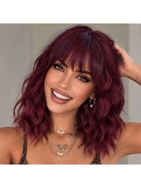 Women's Wine red Nnzes Short Wavy with Bangs Shoulder Length Curly Wig